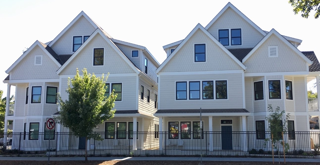 Available to Rent Manor Flats